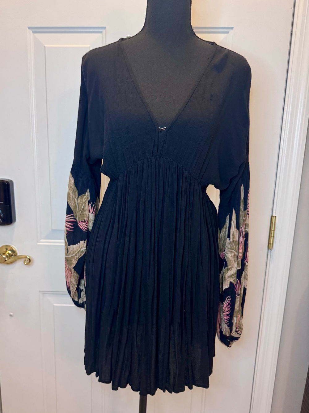 Billabong Black Long-Sleeve V-Neck Mini Dress with Floral Embroidered Sleeves